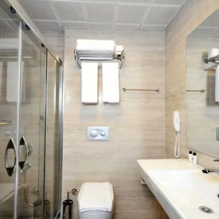 (adults Only) Otel İçmeler