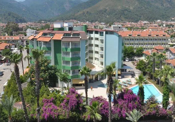 ホテル (adults Only) 4*